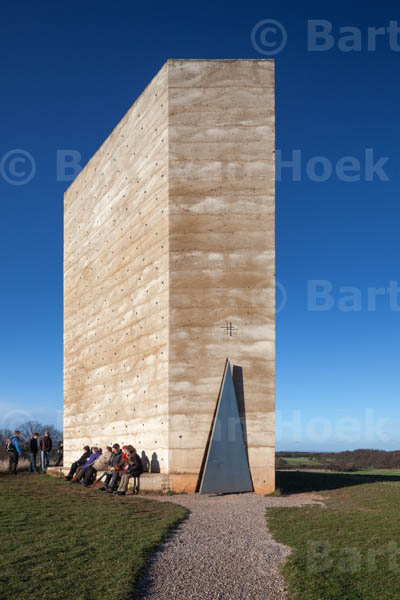 Bruder Claus kapel (1/3), foto Bart van Hoek