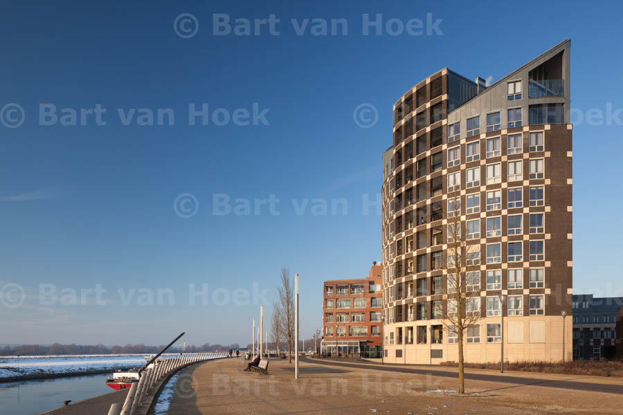 Contre Escarpe (3/4), foto Bart van Hoek