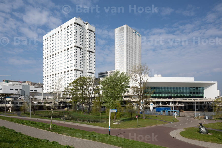 Erasmus MC Rotterdam (1/4), foto Bart van Hoek