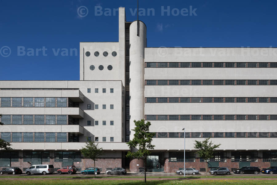 HAKA-gebouw (5/19), foto Bart van Hoek