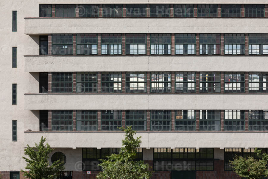 HAKA-gebouw (18/19), foto Bart van Hoek