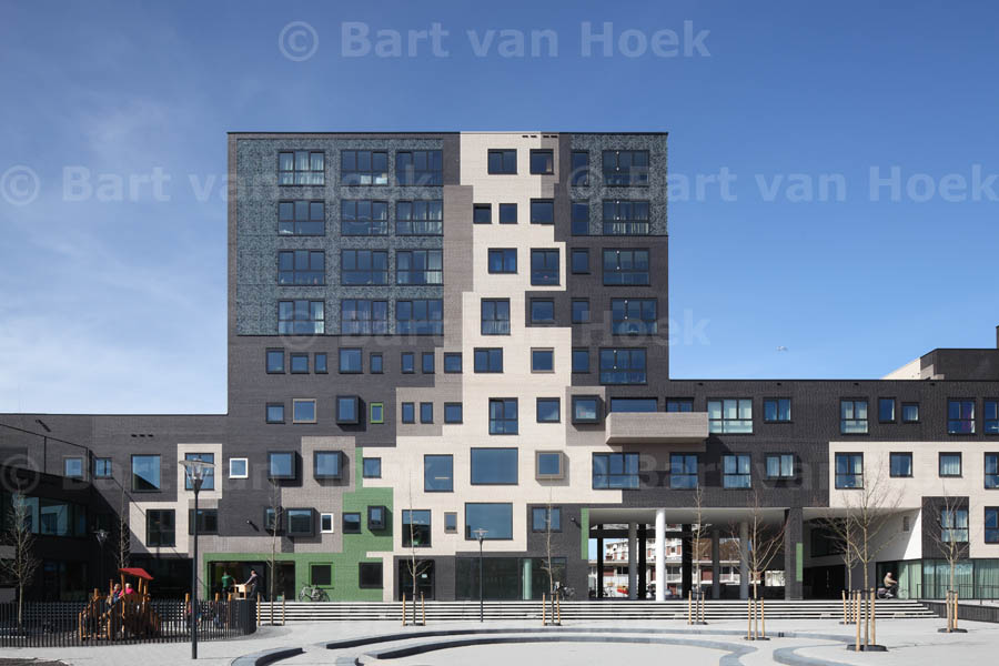 Het Gebouw, een ontwerp van Venhoeven CS (foto: Bart van Hoek)