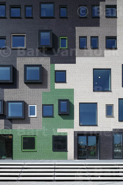 Het Gebouw (3/9), foto Bart van Hoek