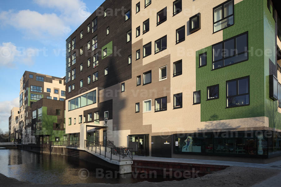 Het Gebouw (6/9), foto Bart van Hoek