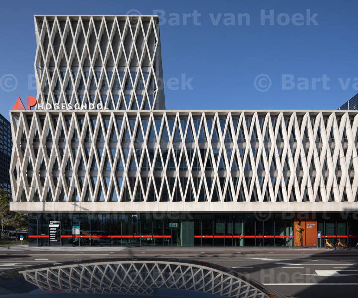 Campus Spoor Noord (1/5), foto Bart van Hoek