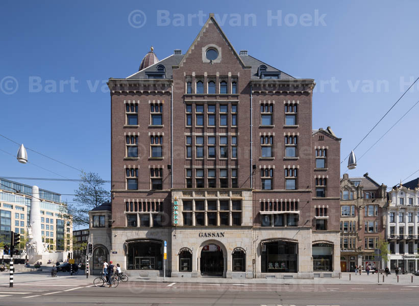 Industria (2/2), foto Bart van Hoek