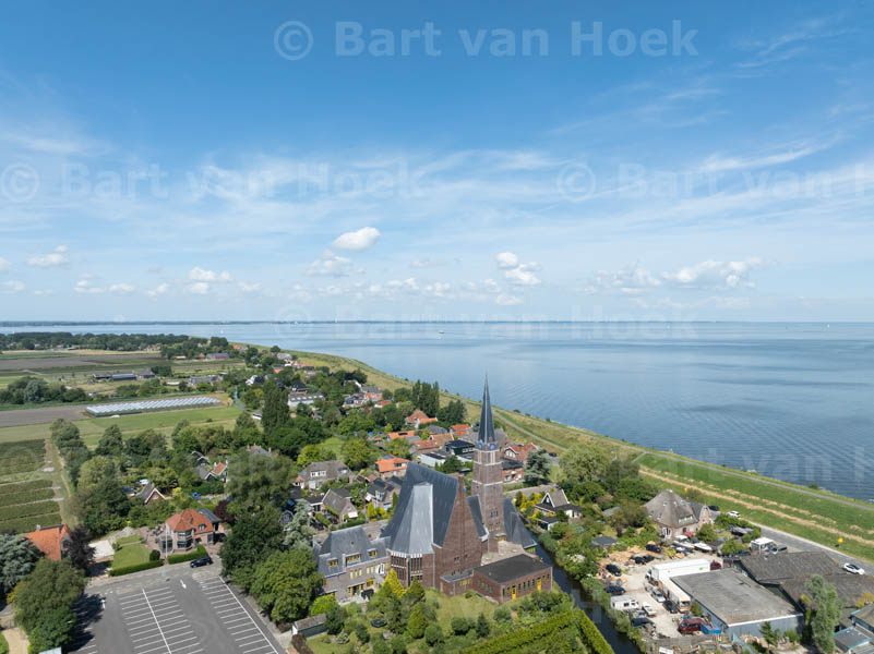 Gereformeerde kerk Andijk (1/7), foto Bart van Hoek