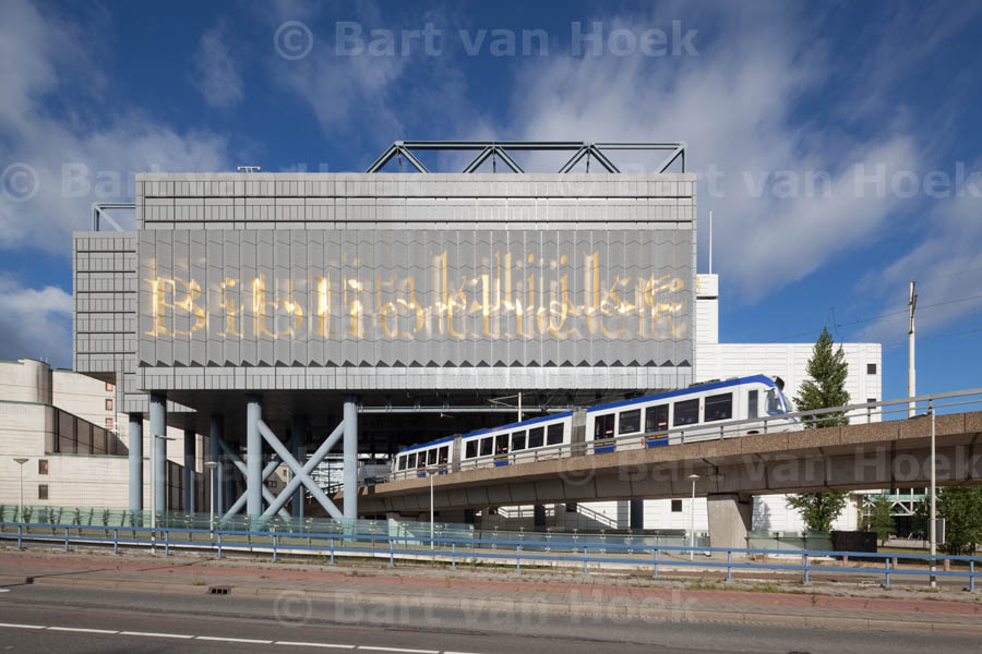 Koninklijke Bibliotheek Den Haag (2/7), foto Bart van Hoek
