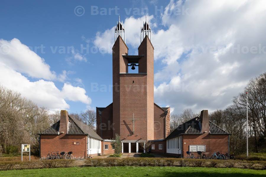 Kruiskerk Amstelveen (1/4), foto Bart van Hoek