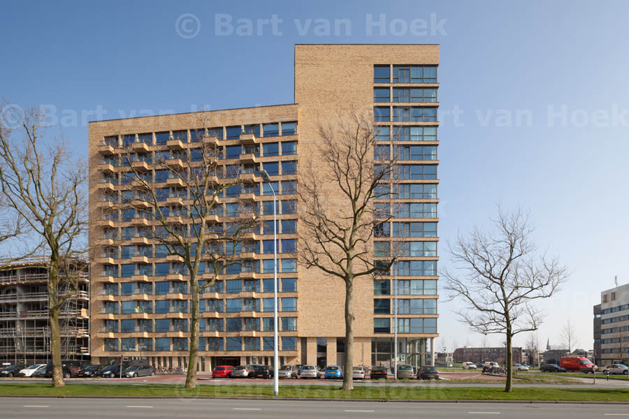 Woongebouw Prinsenhoek aan de Willem de Zwijgerlaan te Leiden (foto: Bart van Hoek)