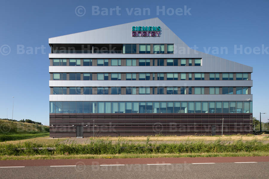 Siemens Energy te Zoeterwoude (3/4), foto Bart van Hoek