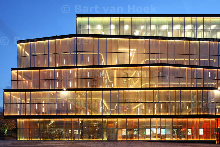 Theater De Stoep (2/3), foto Bart van Hoek