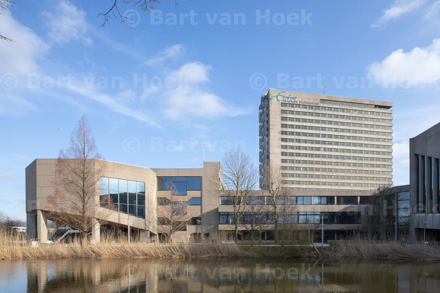 Campus Woudestein (3/5), foto Bart van Hoek