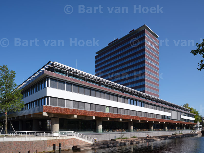 DNB te Amsterdam (2/3), foto Bart van Hoek