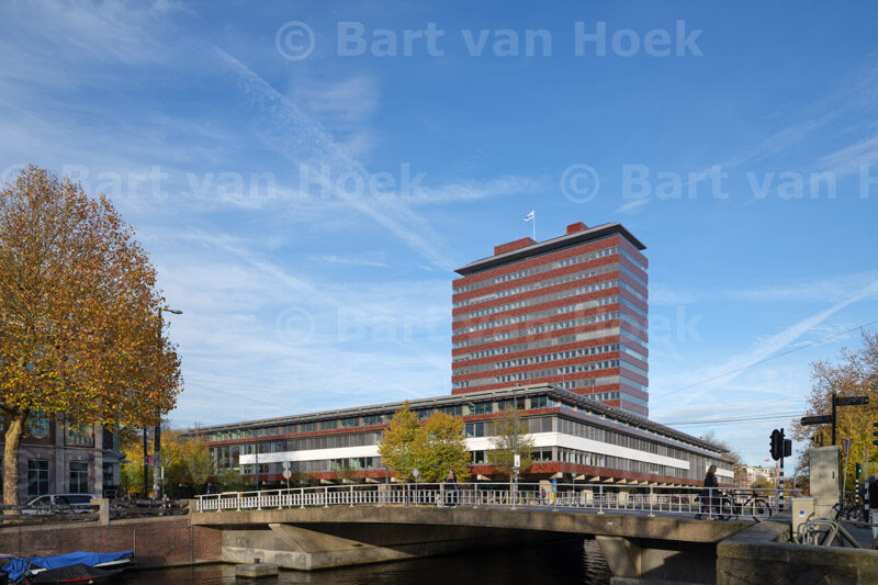 DNB te Amsterdam (foto: Bart van Hoek)