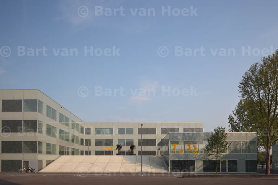 Campus Hoogvliet (1/4), foto Bart van Hoek