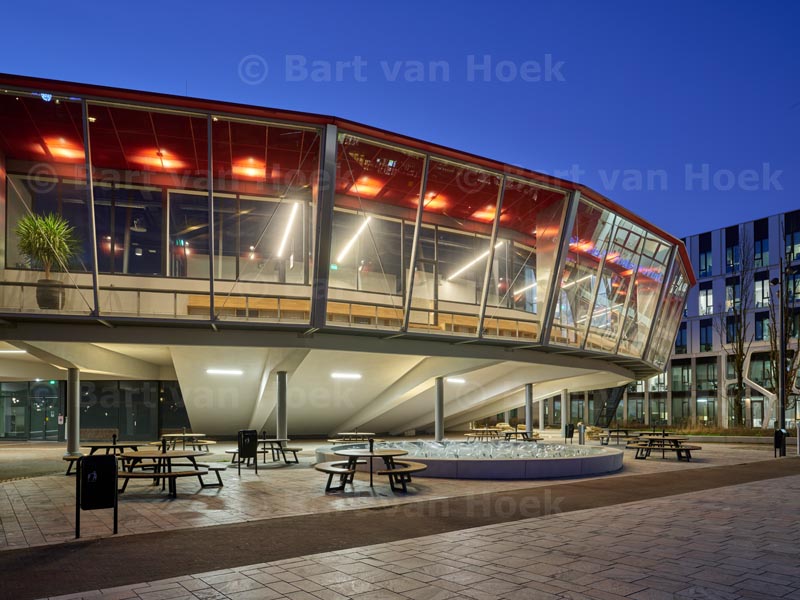 Collegezalengebouw Gorleaus (4/5), foto Bart van Hoek