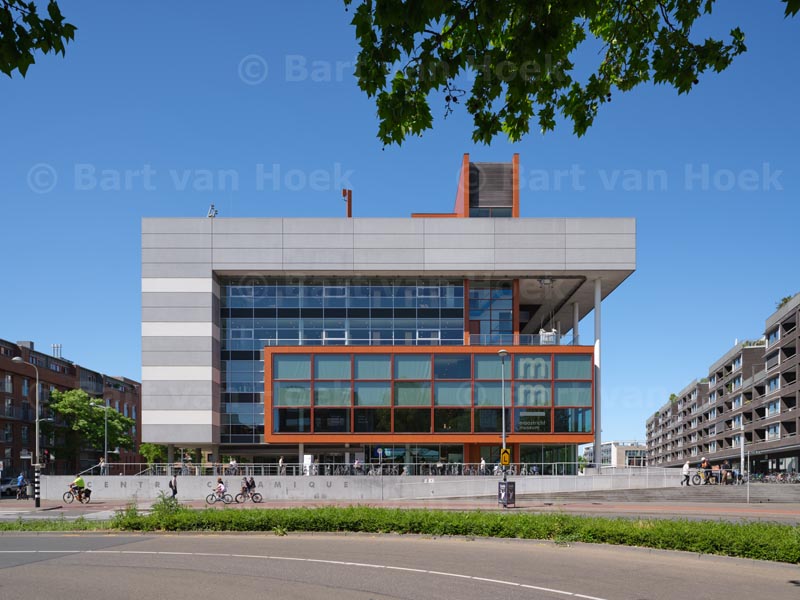 Centre Céramique (1/4), foto Bart van Hoek