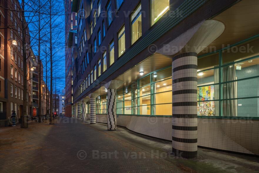 Detail Zurichtoren te Den Haag (foto: Bart van Hoek)