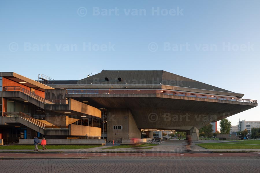 Auditorium TU Delft (foto: Bart van Hoek)
