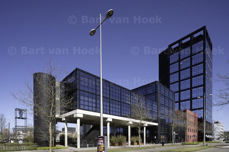 Kantoren te Leeuwarden (foto: Bart van Hoek)